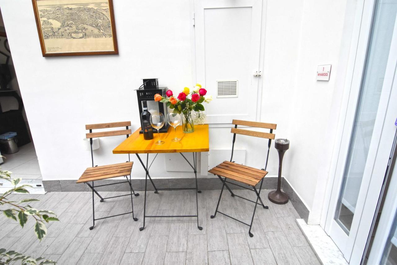Ninarella Napoli Bed and Breakfast Εξωτερικό φωτογραφία